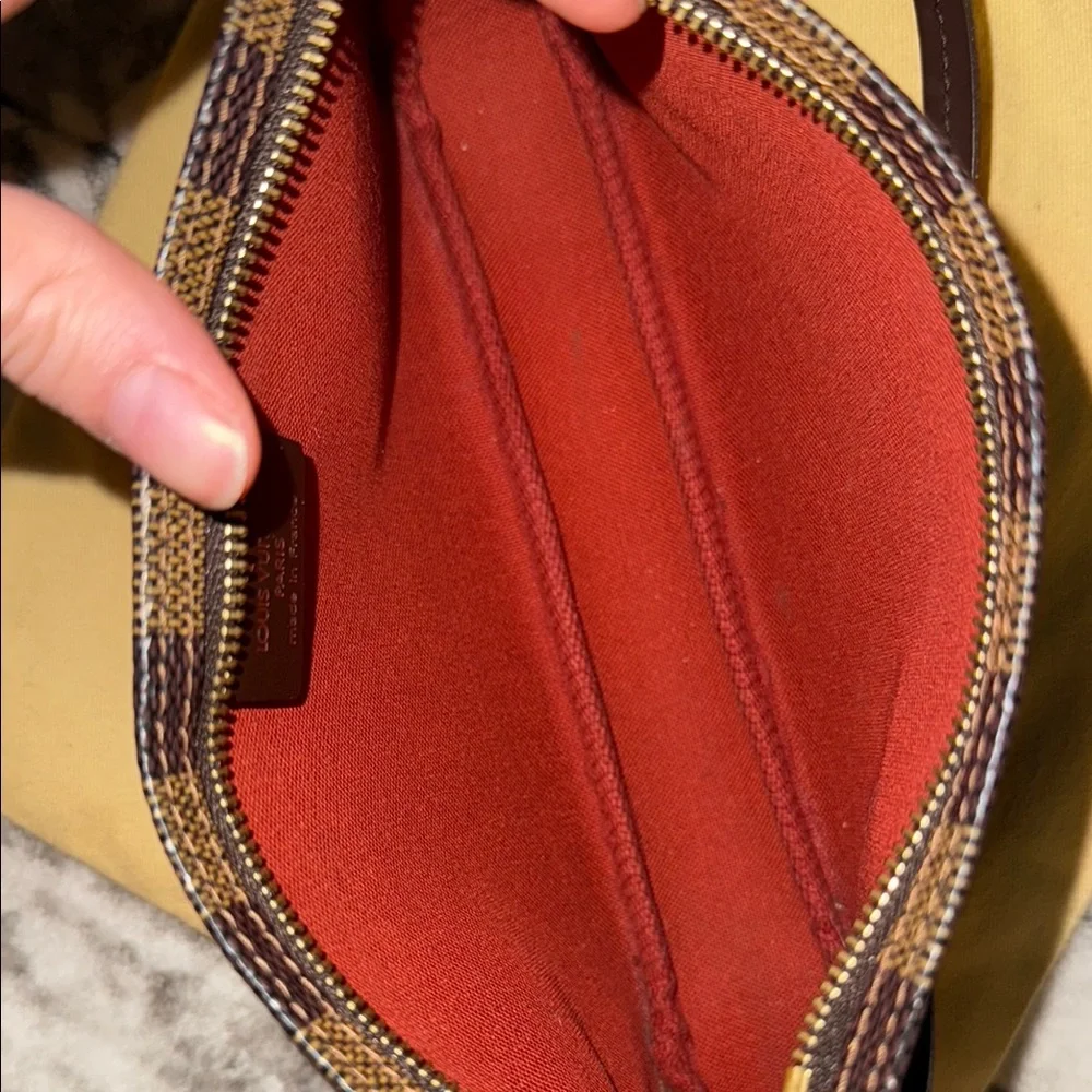 AUTHENTIC Louis Vuitton 2002 Navona Clutch - Picture 6 of 14